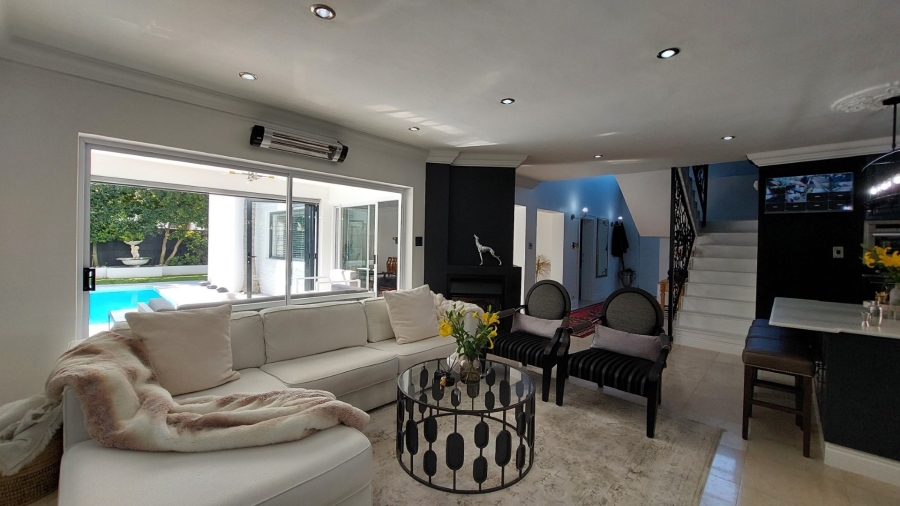 5 Bedroom Property for Sale in Sunset Beach Western Cape
